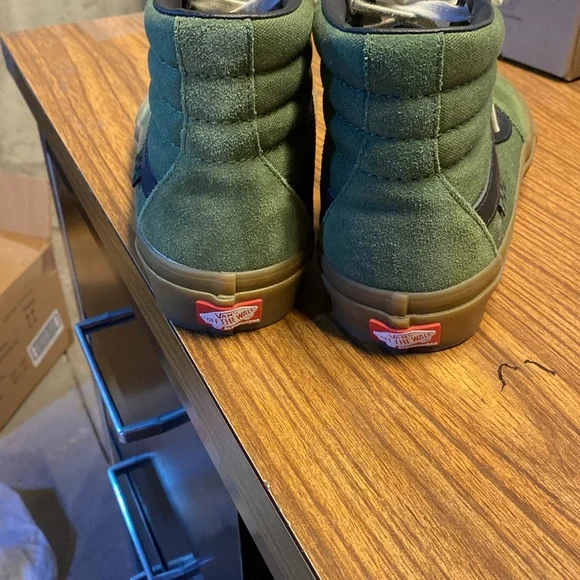 Vans Off The Wall Green High Tops Tennis Shoes Sz 9.5 - Picture 6 of 10